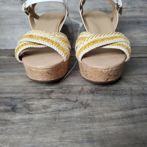 Naturalizer Zia Wedge Sandals - Picture 6 of 11